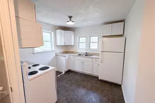 736 Bettes Ave, Akron, OH 44310 - Photo 8