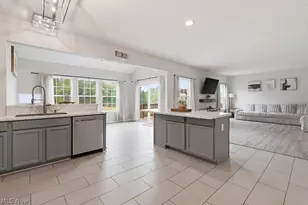 1489 Crescent Dr, Streetsboro, OH 44241 - Photo 18