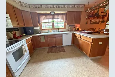 793 Beverly Avenue, Canal Fulton, OH 44614 - Photo 18