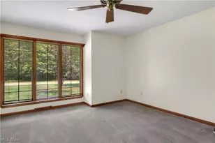 11785 Arbor Glen Dr, Chardon, OH 44024 - Photo 2