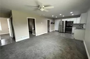 1905 Stewart Ave, Cambridge, OH 43725 - Photo 8