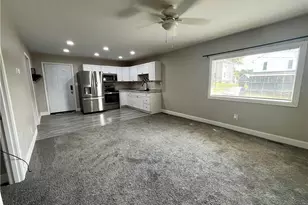1905 Stewart Ave, Cambridge, OH 43725 - Photo 4