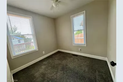 1905 Stewart Avenue, Cambridge, OH 43725 - Photo 10