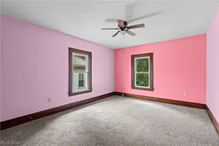 3233 Elm St, Weirton, WV 26062 - Photo 18