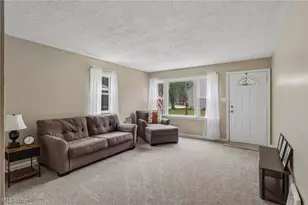 143 Conrad St, Barberton, OH 44203 - Photo 2