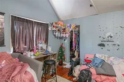 1043 Silvercrest Avenue, Akron, OH 44314 - Photo 20