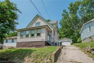 1043 Silvercrest Ave, Akron, OH 44314 - Photo 1