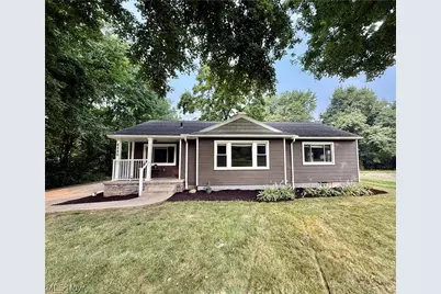 6550 Manchester Road, New Franklin, OH 44216 - Photo 1