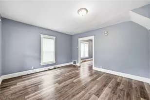 268 N Adams St, Akron, OH 44304 - Photo 4