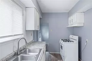 268 N Adams St, Akron, OH 44304 - Photo 14