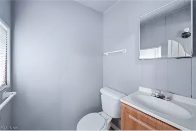 268 N Adams Street, Akron, OH 44304 - Photo 8
