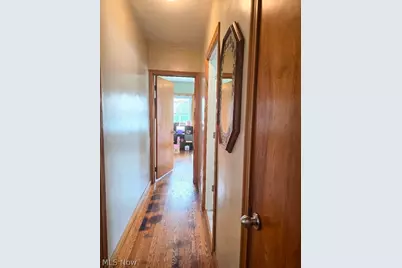 208 E Union Avenue, West Lafayette, OH 43845 - Photo 10