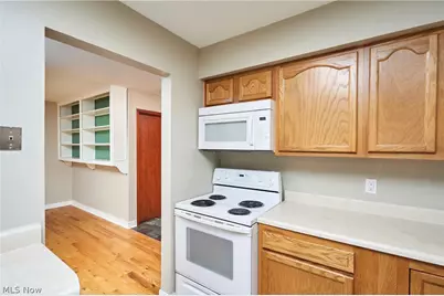 2 Meadowlawn Drive #4, Mentor, OH 44060 - Photo 6