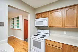 2 Meadowlawn Dr, Mentor, OH 44060 - Photo 6