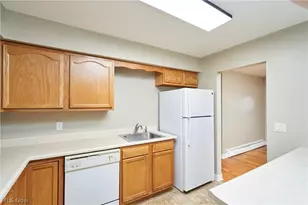 2 Meadowlawn Dr, Mentor, OH 44060 - Photo 28