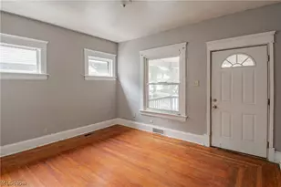 665 Thayer St, Akron, OH 44310 - Photo 4