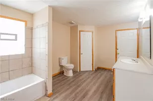 665 Thayer St, Akron, OH 44310 - Photo 14