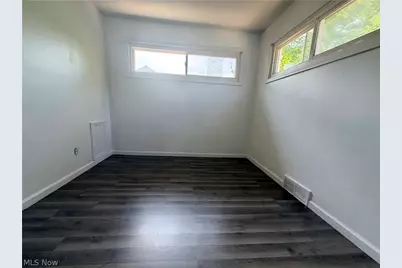 12716 Kadel Avenue, Loveland, OH 44135 - Photo 18