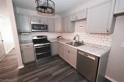 635 Yacavona Street, Kent, OH 44240 - Photo 6