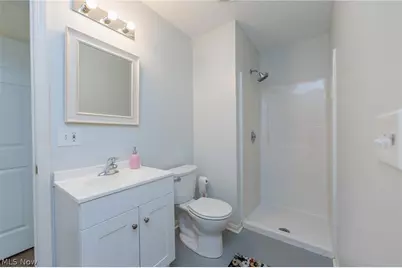 5211 Parkhurst Drive, Sheffield Village, OH 44054 - Photo 8