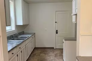 900 Beardsley St, Akron, OH 44311 - Photo 6