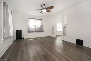 900 Beardsley St, Akron, OH 44311 - Photo 2