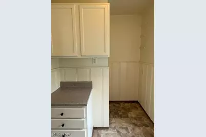 900 Beardsley Street, Akron, OH 44311 - Photo 8