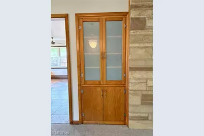 319 Bachtel Street SE, North Canton, OH 44720 - Photo 12