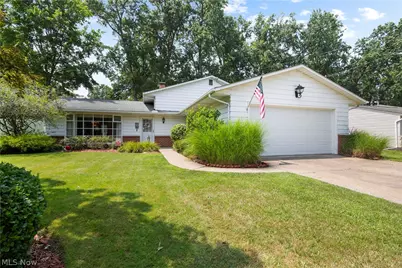 1502 Sanford Street, Vermilion, OH 44089 - Photo 2