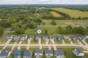 8133 Ashford Cir, North Ridgeville, OH 44039 - Photo 44