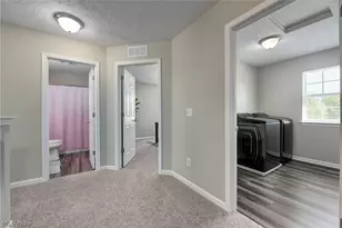 8133 Ashford Cir, North Ridgeville, OH 44039 - Photo 18