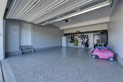 8133 Ashford Circle, North Ridgeville, OH 44039 - Photo 38