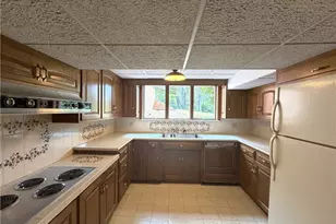 3883 Croydon Dr NW, Canton, OH 44718 - Photo 34
