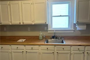 679 Wooster Rd W, Barberton, OH 44203 - Photo 6