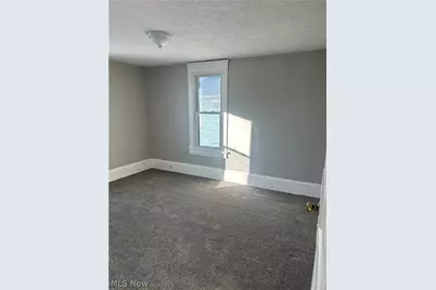 679 Wooster Road W, Barberton, OH 44203 - Photo 14