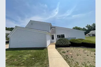 5536 Bretton Court #C, Willoughby, OH 44094 - Photo 2