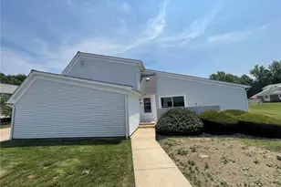 5536 Bretton Ct, Willoughby, OH 44094 - Photo 2