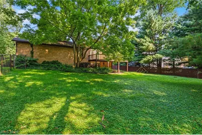3602 Heatherwood Circle NW, North Canton, OH 44720 - Photo 32