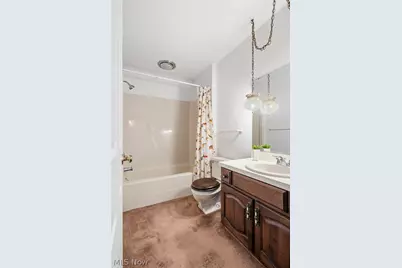 3602 Heatherwood Circle NW, North Canton, OH 44720 - Photo 12