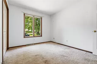 3602 Heatherwood Cir NW, North Canton, OH 44720 - Photo 14