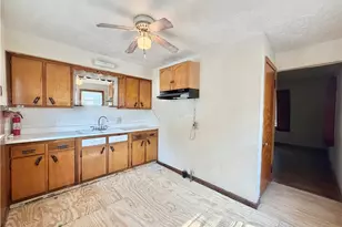 1611 27th St NE, Canton, OH 44714 - Photo 8
