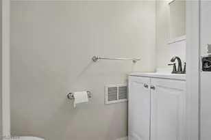 3877 Ayrshire Dr, Youngstown, OH 44511 - Photo 20