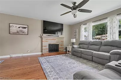 3877 Ayrshire Drive, Youngstown, OH 44511 - Photo 8