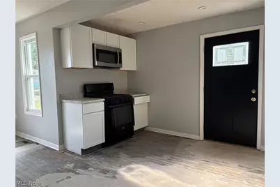8307 Cleveland Avenue NW, Canton, OH 44720 - Photo 8