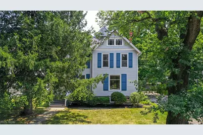 83 S Cedar Street, Oberlin, OH 44074 - Photo 1