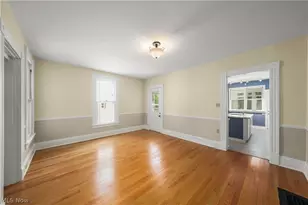 83 S Cedar St, Oberlin, OH 44074 - Photo 8
