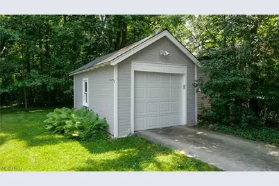83 S Cedar Street, Oberlin, OH 44074 - Photo 36