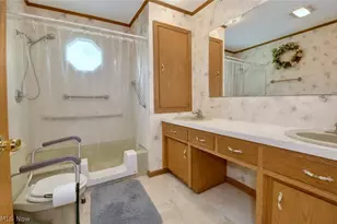 5641 Harwalk, Strasburg, OH 44680 - Photo 14