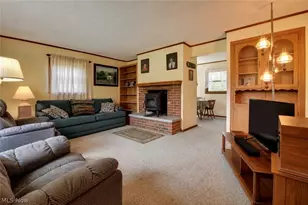 5641 Harwalk, Strasburg, OH 44680 - Photo 4