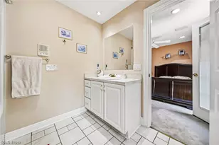 10600 Locust Grove Dr, Chardon, OH 44024 - Photo 20